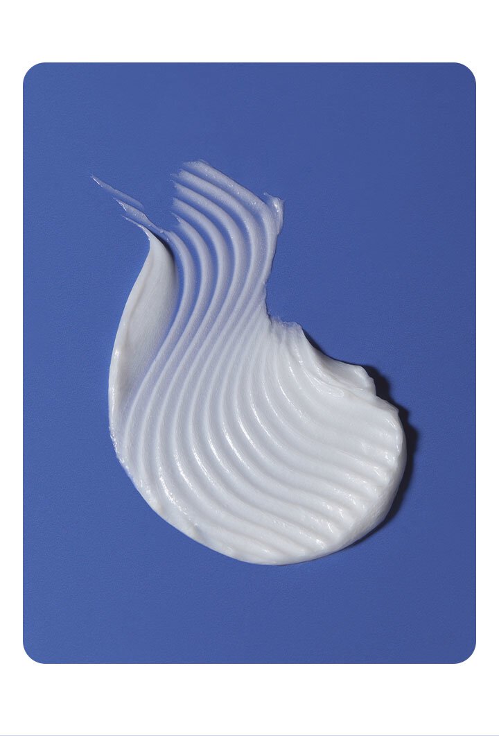 Water Bank Blue Hyaluronic Cleansing Foam Texture