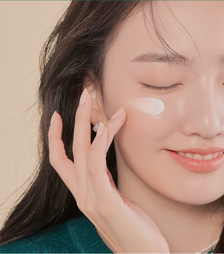 Cica Sleeping Mask model