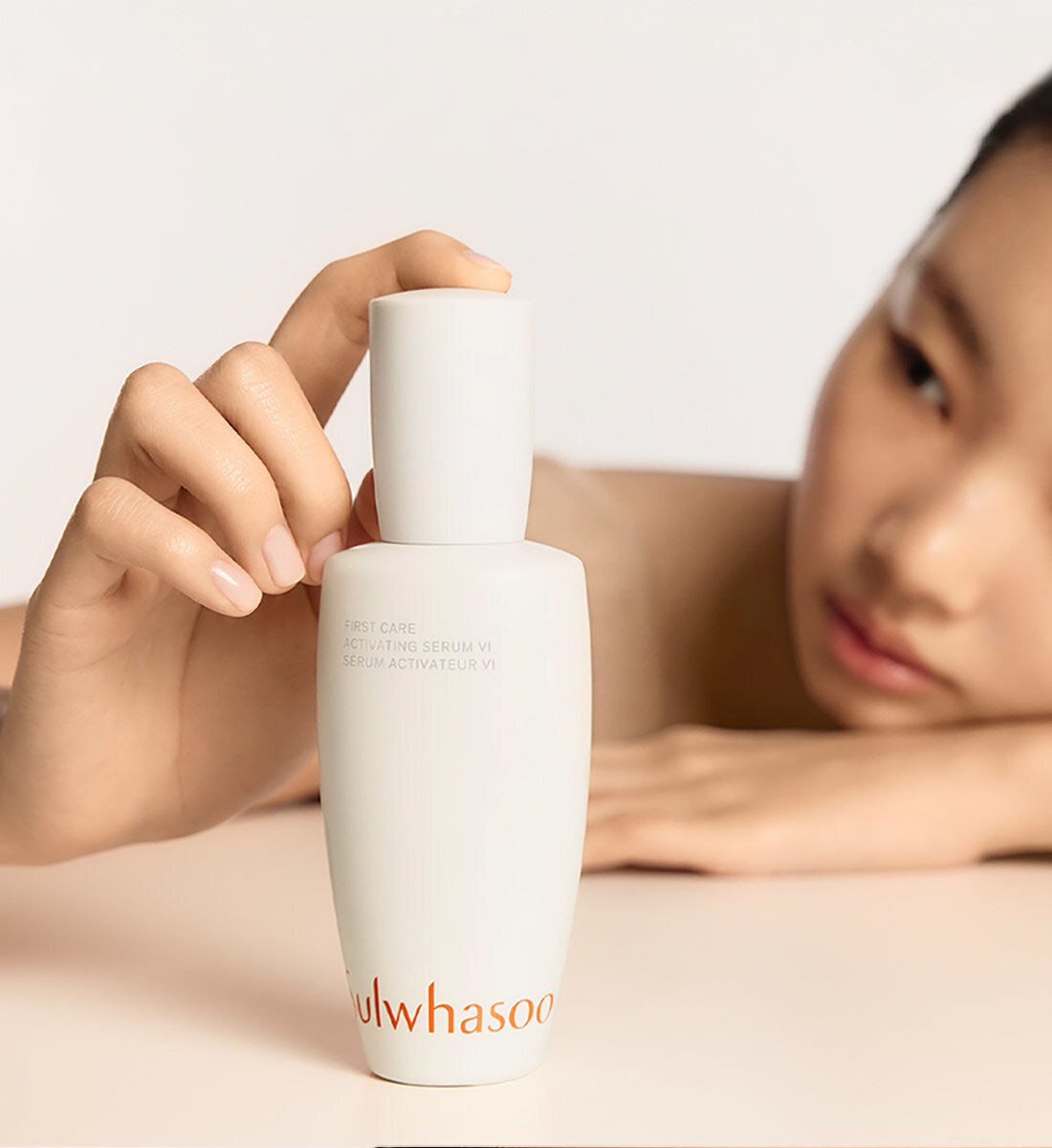 A newly design Sulwhasoo First Care Activating Serum, awakens the regeneration of your skin, leaving a radiant skin and hydrated after each use