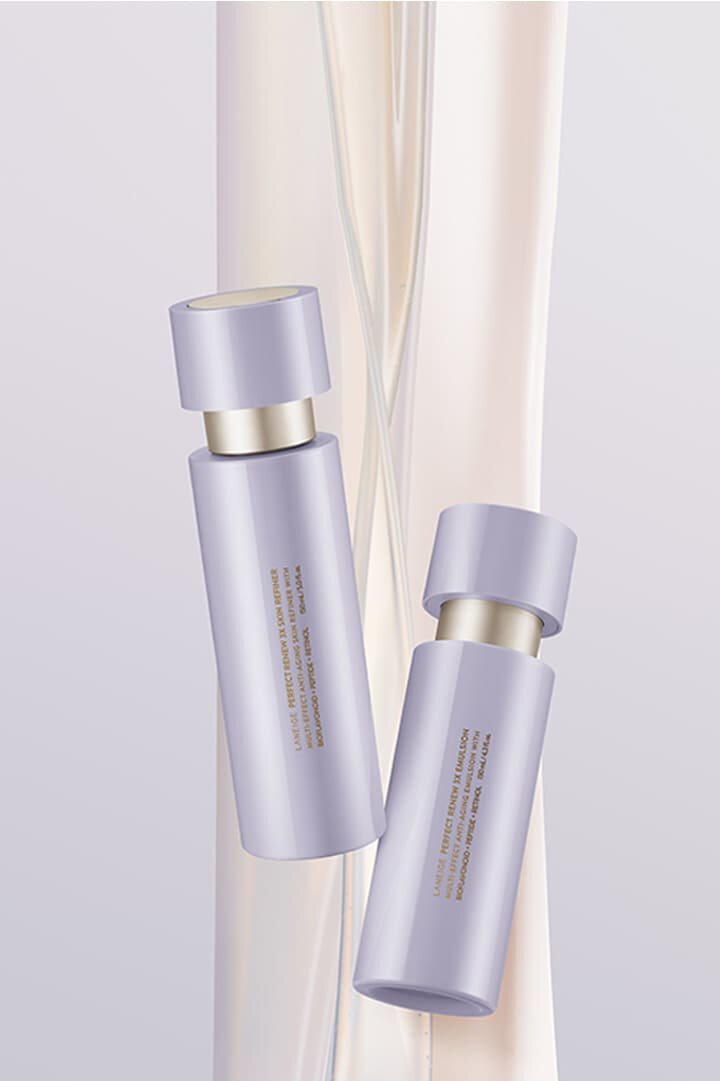 Perfect Renew 3X Skin Refiner / Perfect Renew 3X Emulsion , together as 3X Duo, addresses fine lines and dullness of skin and brings you firm and supple skin.